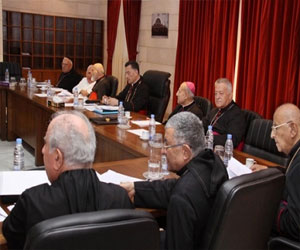   مصر اليوم - المطارنة الموارنة يدعو لحكومة جديدة تحضر للإنتخابات ولمواجهة تداعيات الأزمة سورية