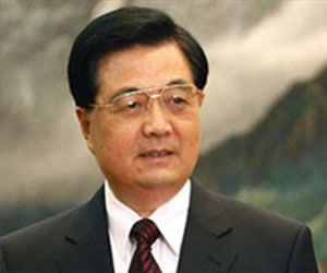   مصر اليوم - آلاف الأشخاص يشاركون في مسيرة للمطالبة باستقالة حاكم هونغ كونغ