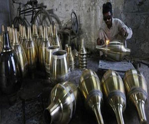   مصر اليوم - النحاس يقفز إلى أعلى مستوى في أسبوعين