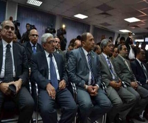   مصر اليوم - السويس تستقبل وزيري الإسكان والنقل لبحث تطوير إقليم القناة