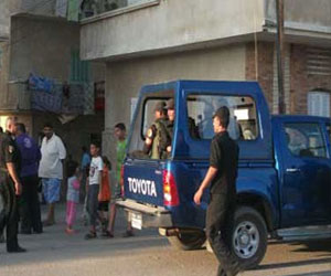 مصر اليوم - مقتل مدير مدرسة وإداري في ظروف غامضة في الأقصر