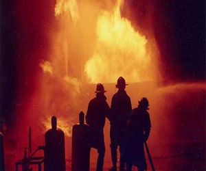   مصر اليوم - السيطرة على حريق محدود بمسجد الرحمة في السويس