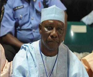   مصر اليوم - ولاية كادونا النيجيرية تعلن الحداد على وفاة حاكمها