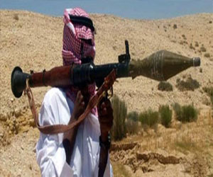 مصر اليوم - هجوم بقذائف صاروخية على مصنع وسط سيناء