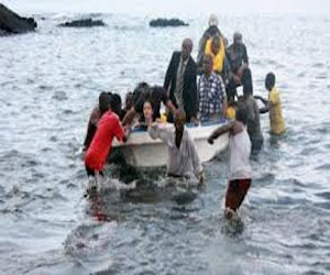   مصر اليوم - نجاة كافة ركاب الطائرة التي تحطمت قبالة جزر القمر