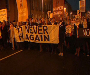   مصر اليوم - اصابة 8 ضباط واعتقال 4 أشخاص في احتجاجات في إيرلندا الشمالية