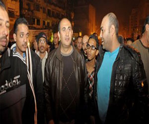   مصر اليوم - خالد علي يصل الاتحادية فجرًا ويؤكد رفضه الحوار مع مرسي