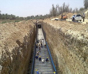   مصر اليوم - توصيل الصرف الصحي إلى مناطق محرومة في شبين القناطر