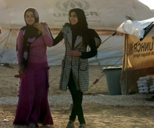   مصر اليوم - شباب أردنيون يطلبون الزواج من سوريات في مخيم الزعتري