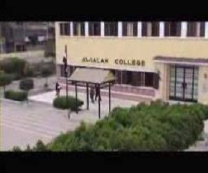 مصر اليوم - ضباط القاهرة يلقون محاضرات لطلبة المدارس لتعريفهم بدور الشرطة