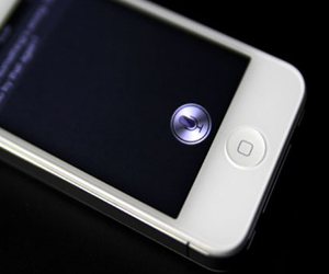   مصر اليوم - سيري تتحدث العربي