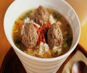 مصر اليوم - حساء خضار مع الكفتة