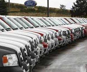 مصر اليوم - فورد تسحب 89 ألف سيارة ايسكيبوفيوغن لعيب في المحرك