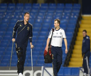 مصر اليوم - الإصابة تحرم تشيلسي من خدمات الكابتن تيري