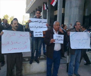   مصر اليوم - الإفراج عن متظاهري المنصورة وخفض كفالتهم بعد إضرابهم عن الطعام