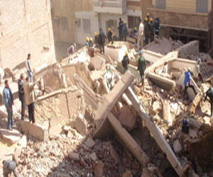   مصر اليوم - انهيار جزئي لـ 10 منازل غرب أسوان إثر تسرب الصرف الصحي