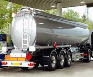   مصر اليوم - الجيش يضبط 8 آلاف لتر سولار مهربة إلى غزة