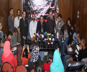   مصر اليوم - عضو بـ العمال يطالب الاشتراكيين بالانسحاب من الإنقاذ للتحالف معه