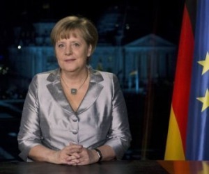   مصر اليوم - ميركل تحذر بأن الأوضاع الاقتصادية في المانيا ستكون أصعب عام 2013