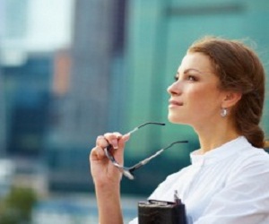   مصر اليوم - دراسة: المرأة الطموحة لا تحقق السعادة لزوجها