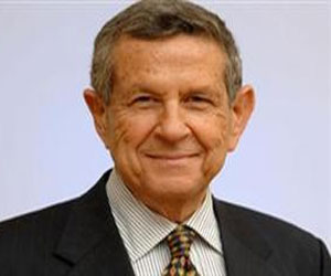 مصر اليوم - إبراهيم شاكر يشارك الثلاثاء في مؤتمر دولي حول الأنشطة النووية