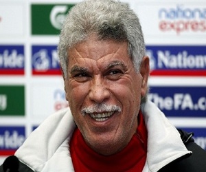   مصر اليوم - شحاتة يعلن إصراره على النجاح مع العربي القطري