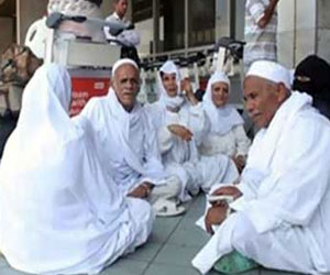   مصر اليوم - عودة‏8‏ آلاف معتمر مصري عقب إنتهاء تكدسهم في الأردن