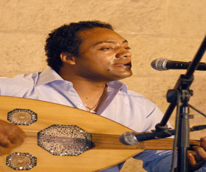   مصر اليوم - حفل غنائي في مركز إبداع بيت السحيمي الأحد