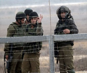   مصر اليوم - القوات الإسرائيلية تحتجز محافظ رام الله والبيرة