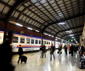 مصر اليوم - إنذار بوجود قنبلة في إحدى محطات القطار في ألمانيا