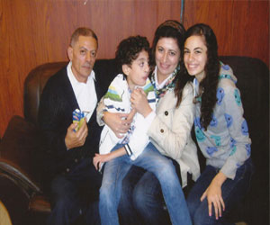   مصر اليوم - أمن الإسكندرية يعيد طفلاً معاقًا اختطفته مربيته ومسجل خطر وطلبا فدية