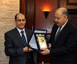   مصر اليوم - بروتوكول تعاون بين محافظة الأقصر وهيئة المساحة