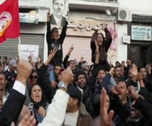 مصر اليوم - الدعوات إلى الإضراب العام تتكثف في تونس