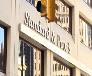   مصر اليوم - ستاندرد آند بورز تخفض تصنيفها الائتماني لمصر مجددًا