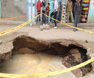 مصر اليوم - البحيرة: هبوط أرضي في شارع عزيز المصري في إدكو