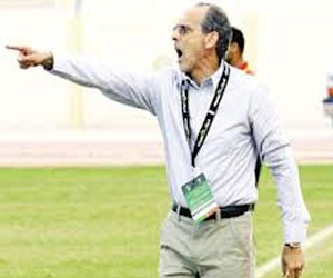 مصر اليوم - فييرا يقود مران الزمالك الأربعاء المقبل