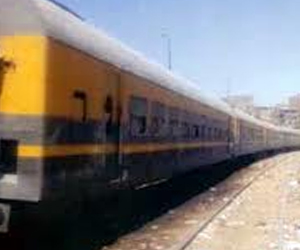   مصر اليوم - تطوير وتأمين وإنارة 38 مزلقانًا في السويس