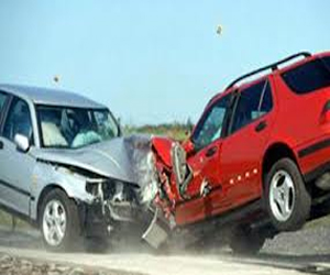   مصر اليوم - مقتل شخصين وجرح 7  في تصادم سيارتين في الإسكندرية