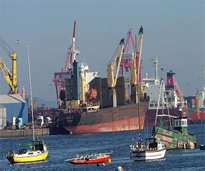 مصر اليوم - فتح بوغازي الإسكندرية والدخيلة بعد تحسن الأحوال الجوية