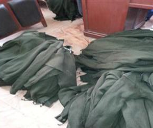   مصر اليوم - ضبط 200 قطعة ملابس عسكرية لمصنع بدون ترخيص بسلامون القماش بالدقهلية