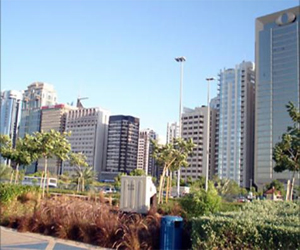 مصر اليوم - أبو ظبي تعتمد مشاريع بـ90 مليار دولار