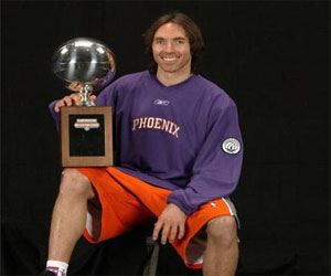 مصر اليوم - ستيف ناش يصنع 10 الاف تمريرة في الدوري الاميركي