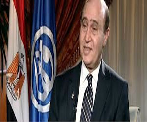   مصر اليوم - مميش وامبابي يبحثان سبل التعاون المشترك بين قناة السويس ومحافظة الإسماعيلية