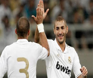 مصر اليوم - بنزيما يكسر رقم الموسم الماضي في صناعة اللعب