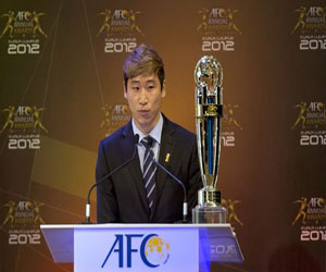 مصر اليوم - لي كيون أفضل لاعب في آسيا 2012