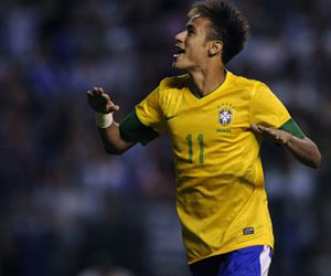 مصر اليوم - كرويف: برشلونة ليس بحاجة إلى نيمار