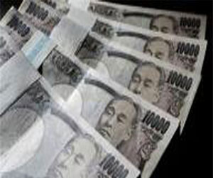 مصر اليوم - الين يواصل خسائره ويسجل أدنى مستوى