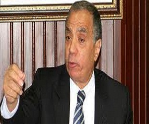 مصر اليوم - محافظ المركزي المصري يلتقي رؤساء البنوك