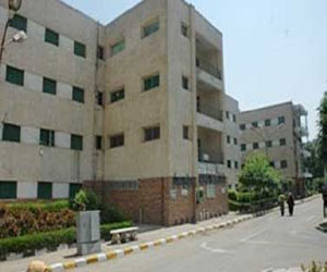   مصر اليوم - جامعة القاهرة‏:‏ تسكين ‏14‏ ألف و‏600‏ طالب وطالبة في المدينة الجامعية