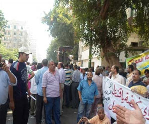   مصر اليوم - المعلمون ينتظروا قرارًا من مرسي لصرف الكادر